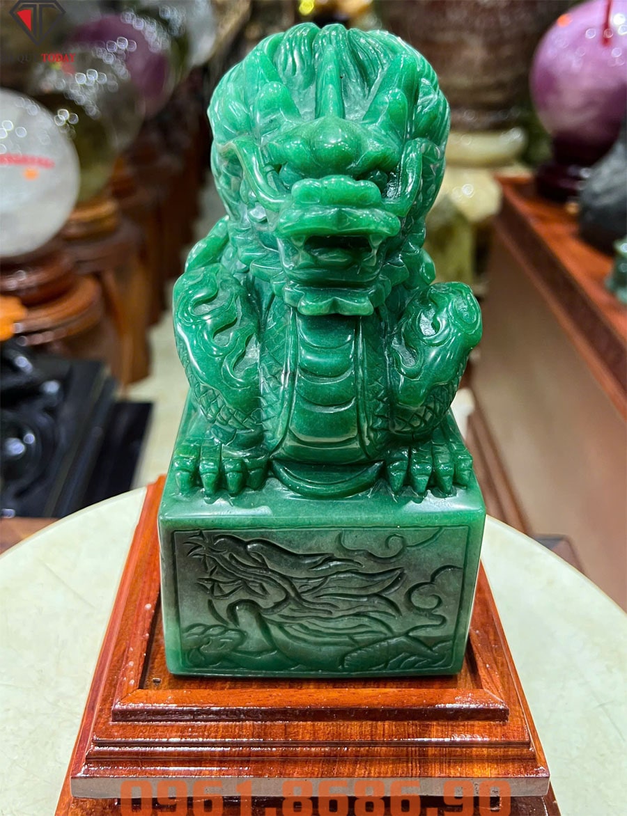 Ấn rồng phong thủy bằng đá thạch anh xanh